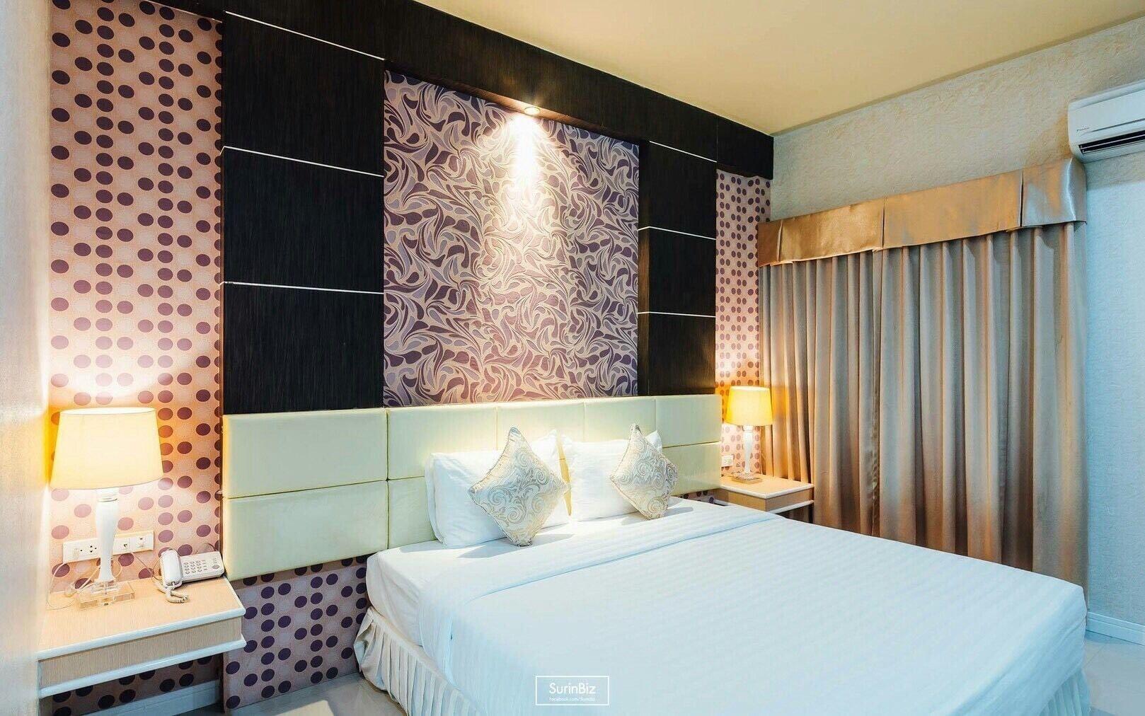 Martina Hotel Surin Esterno foto